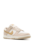 Nike dunk low Metallic Gold