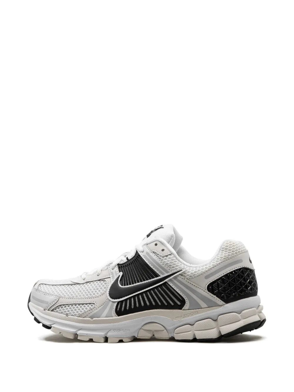 Nike Vomero 5 White Black
