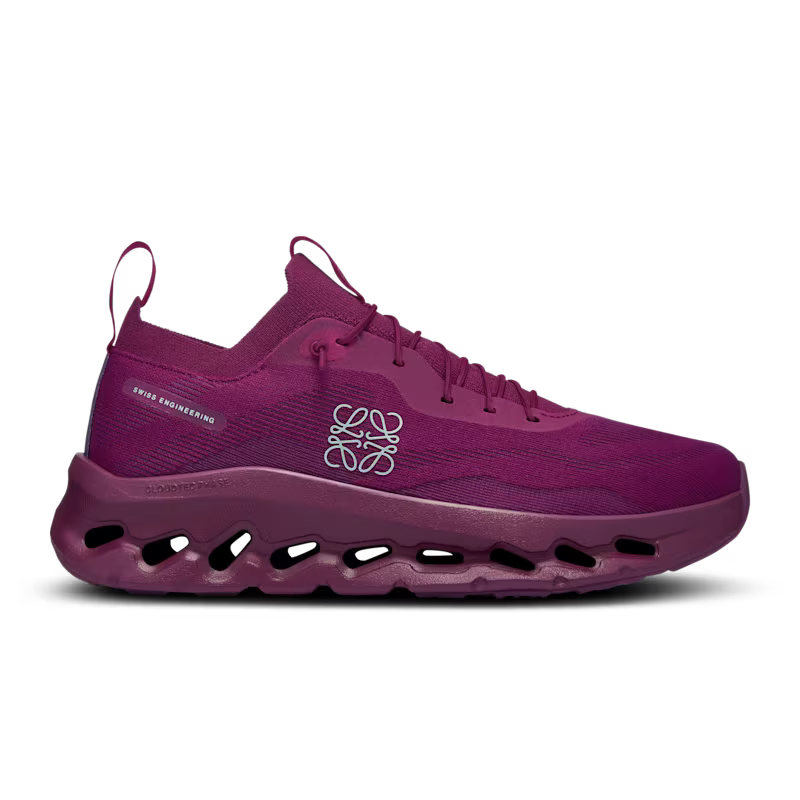 Loewe x On Cloud beet red Main image