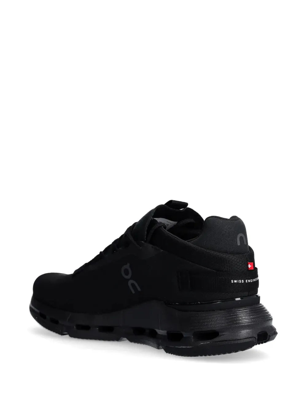 On Running Cloudnova 2 "Black"