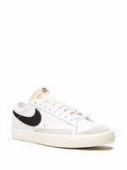 Nike Blazer Low 77 Vintage White Black