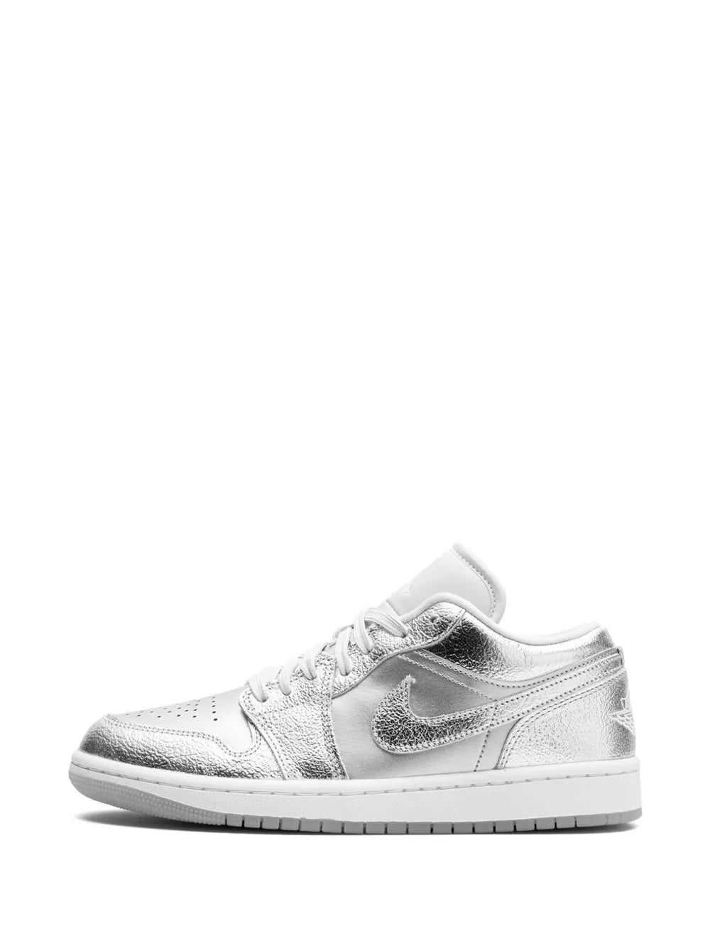 Jordan 1 Low SE Metallic Silver