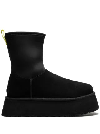 UGG Classic Dipper Boot Black