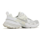 Nike V2K Run White Silver
