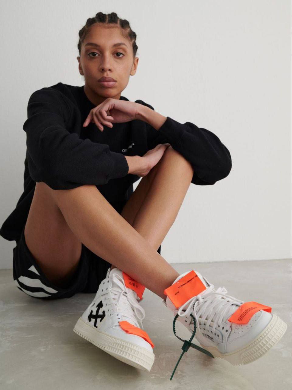 Off-White Seakers Secondary image