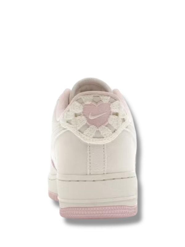 Nike Air Force 1 Valentine’s Day (2025)