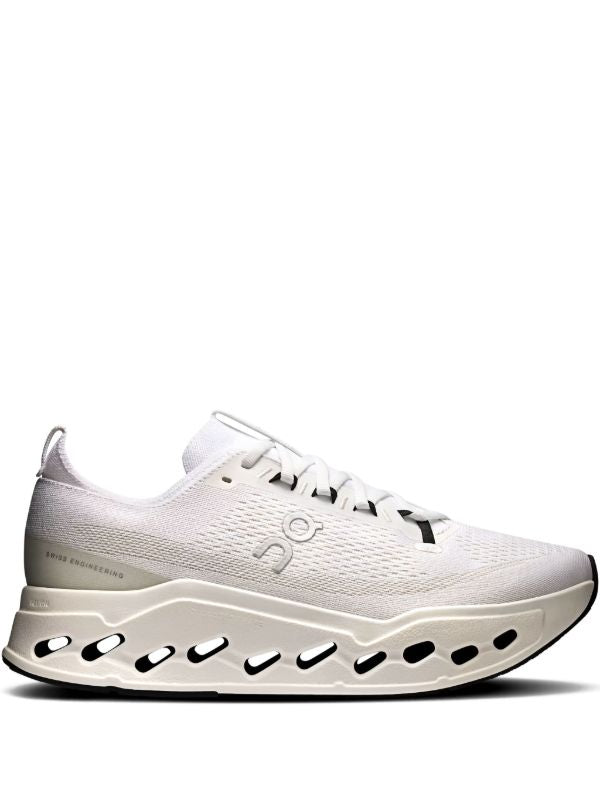 On Running Cloudsurfer Max
Triple White Main image