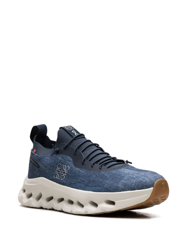 On Running CloudTilt Loewe Denim Secondary image