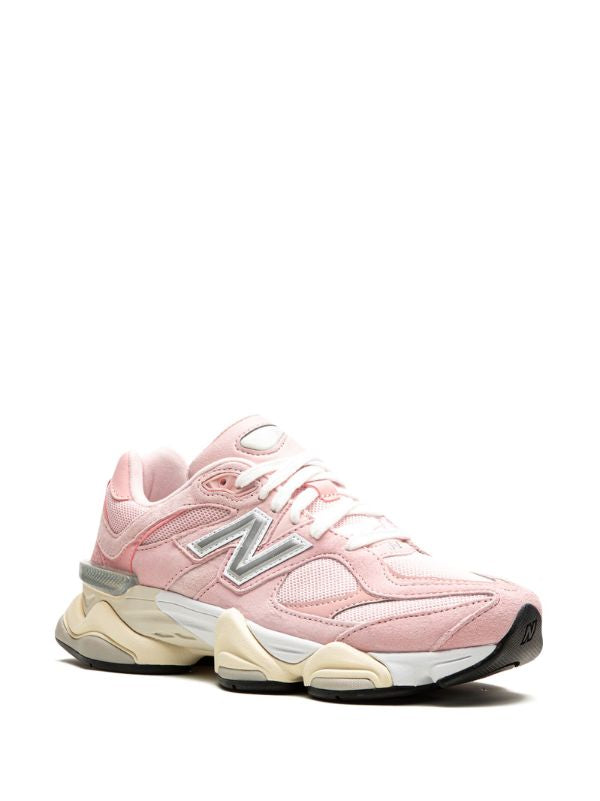 9060 "Crystal Pink" sneakers Secondary image