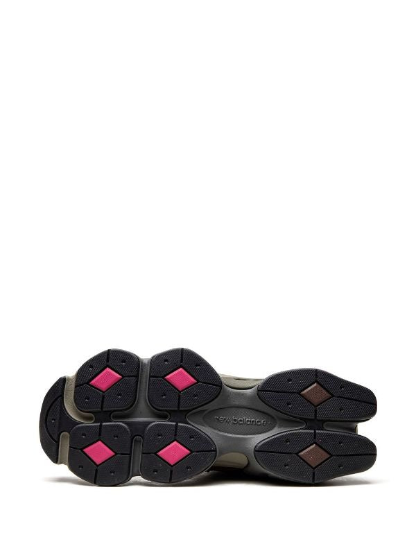 9060 "Rich Oak/Burgundy" sneakers
