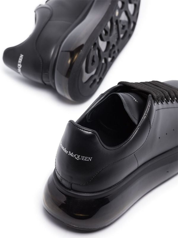 Alexander McQueen Oversized sneakers Secondary image
