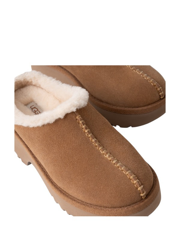 UGG New Heights Cozy Clog ‘Chestnut’ Secondary image